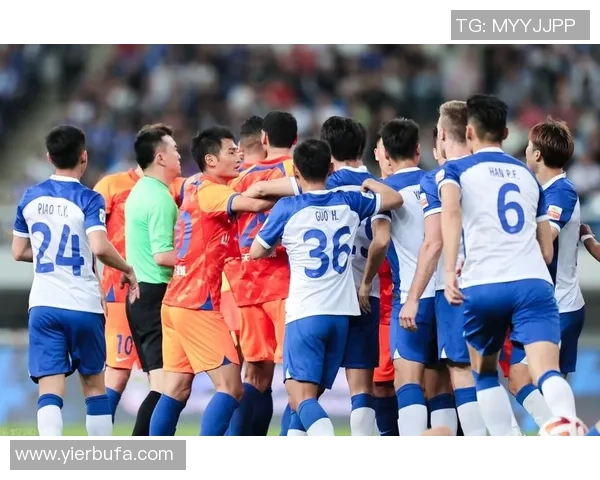 雄鹿与活塞首战精彩回顾球星对决引发球迷热议